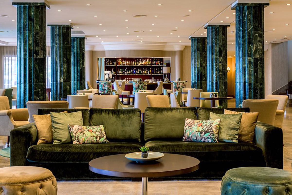 1200-R-tino-proyectos-hotel-nixe-palace-mallorca-interiores-pacific-grey-verde-guatemala copy