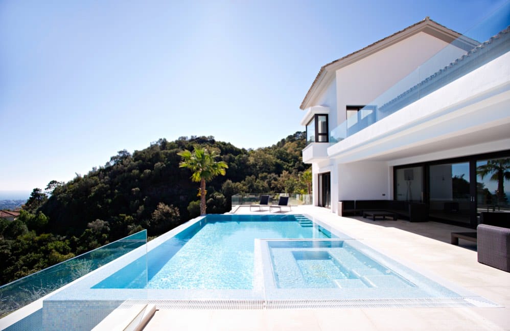 Marble outdoor pools- Piscinas de exterior en mármol