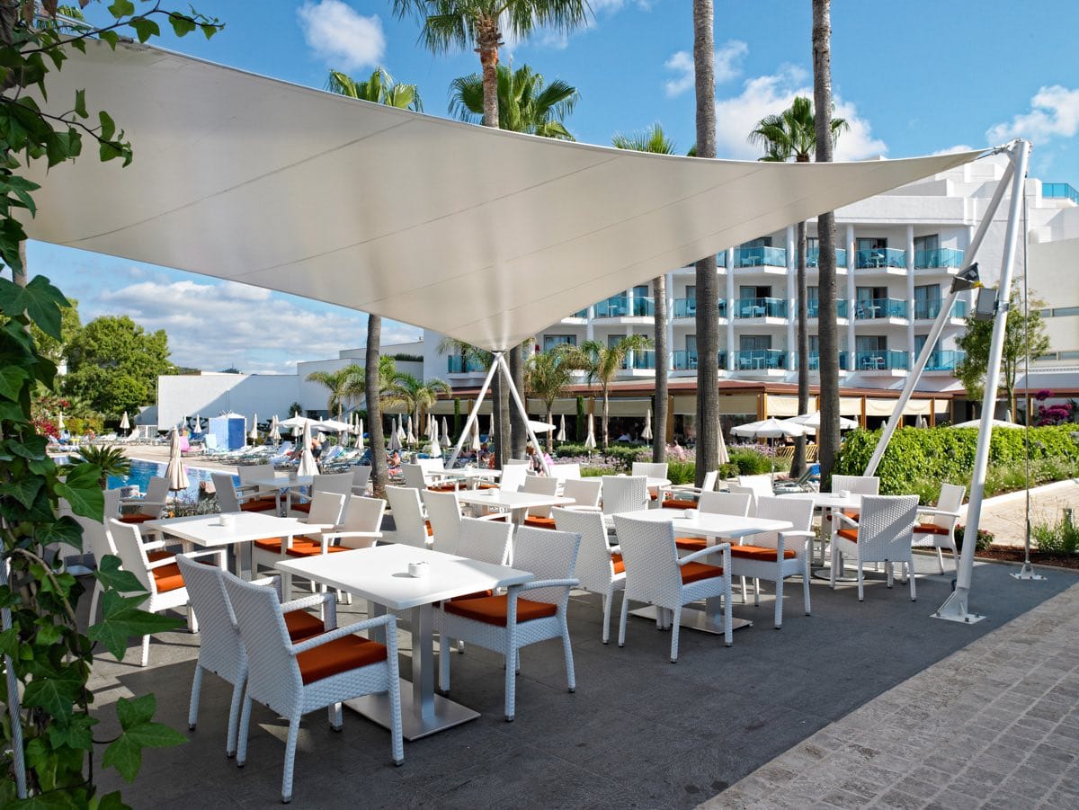 Marble supplier in Cala Millor - Hipotels Calla Millor Park - Proveedor de mármol en Cala Millor