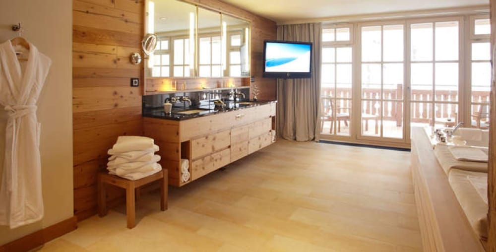 Marble supplier in Austria - Grand Hotel Kitzbühel - Crema Bianco - Proveedor de mármol en Austria