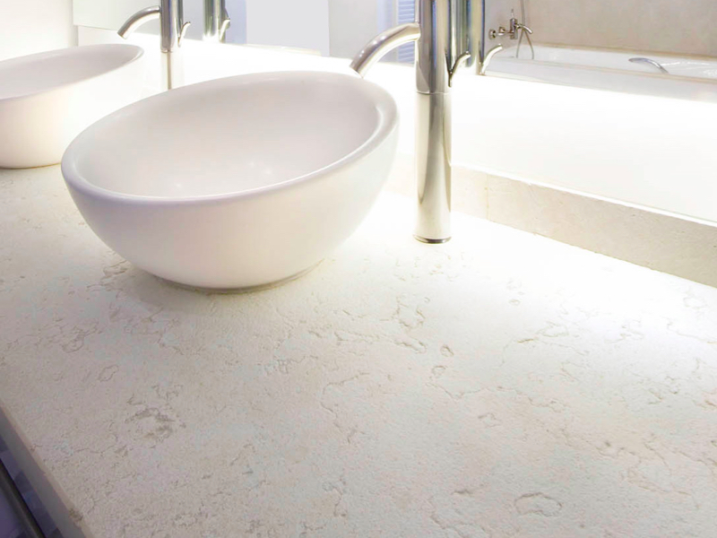 Encimera de piedra natural arenada – Sandblasted natural stone countertop Encimera de piedra natural arenada - Sandblasted natural stone countertop