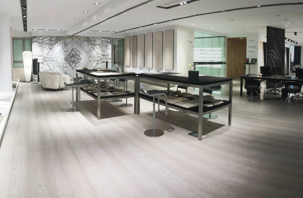 Showroom de mármol y piedra natural en Marbella - Marble and natural stone showroom in Marbella