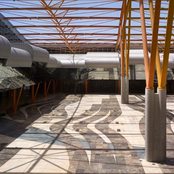Institucionales – Institutional