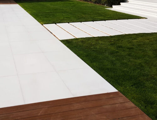 Limpieza de una terraza con suelo de mármol después de una obra o reforma