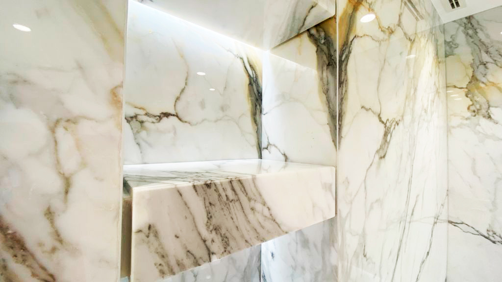 Baño mármol Calacatta - Calacatta bathroom