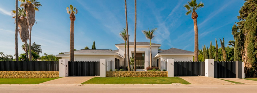 Villa-Sotogrande-costa_benjumea Villa Sotogrande costa, Paseo del Parque 123.
